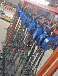 冠航手拉葫蘆在重型閥門安裝中調整高度位置